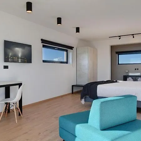 Enni Lux Apartment