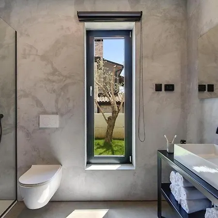 Apartment Enni Lux Pula